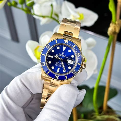 rolex 2017 gold and blue|Rolex submariner blue gold silver.